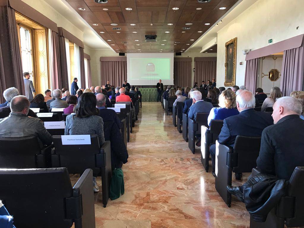 A Ville Ponti premiate 76 attività storiche della provincia di Varese. Guidesi: "Svolgono un servizio fondamentale"