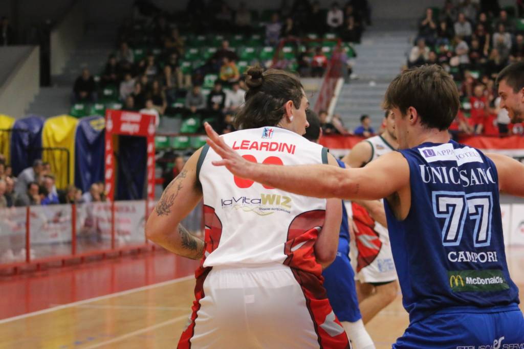 Basket Legnano sfida Libertas Livorno