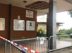 Distacco dal soffitto di un portico esterno al Sereni di Luino