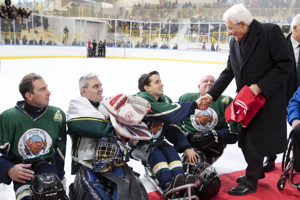 Il Presidente Sergio Mattarella al palaghiaccio di Varese