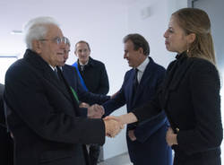 Le immagini inedite di Sergio Mattarella al palaghiaccio di Varese