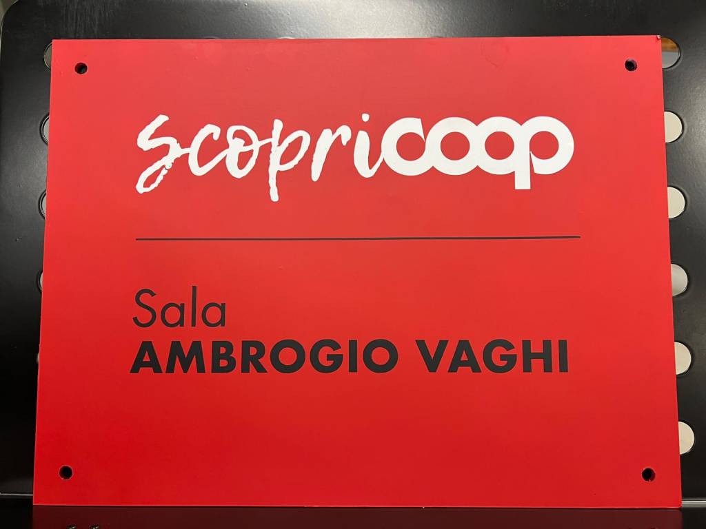 Cerimonia di intitolazione dello spazio  Scopricoop ad Ambrogio Vaghi