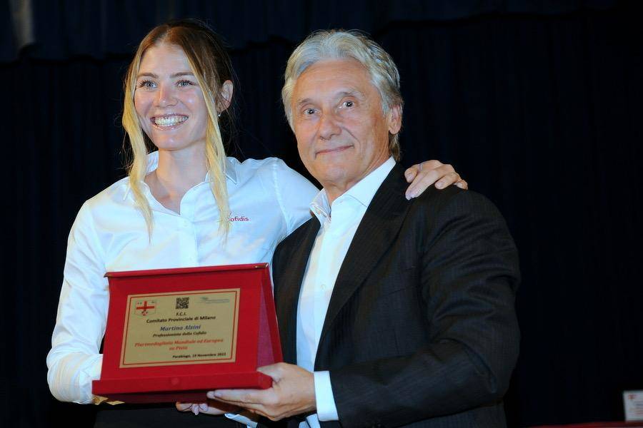 Da Saronni ad Alzini, la festa del ciclismo milanese porta a Parabiago i grandi campioni del pedale