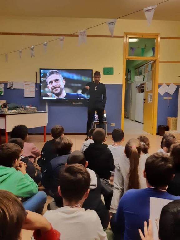 dionisi a scuola a cazzago brabbia