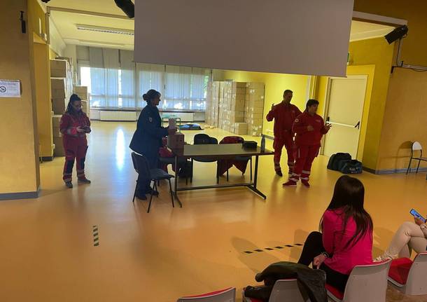 Docenti dell'istituto comprensivo Carducci a lezione di disostruzione e primo soccorso pediatrico