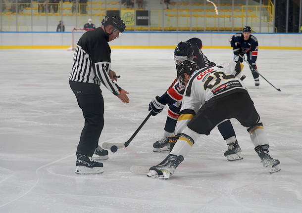 Hockey, le immagini di Varese - Bressanone