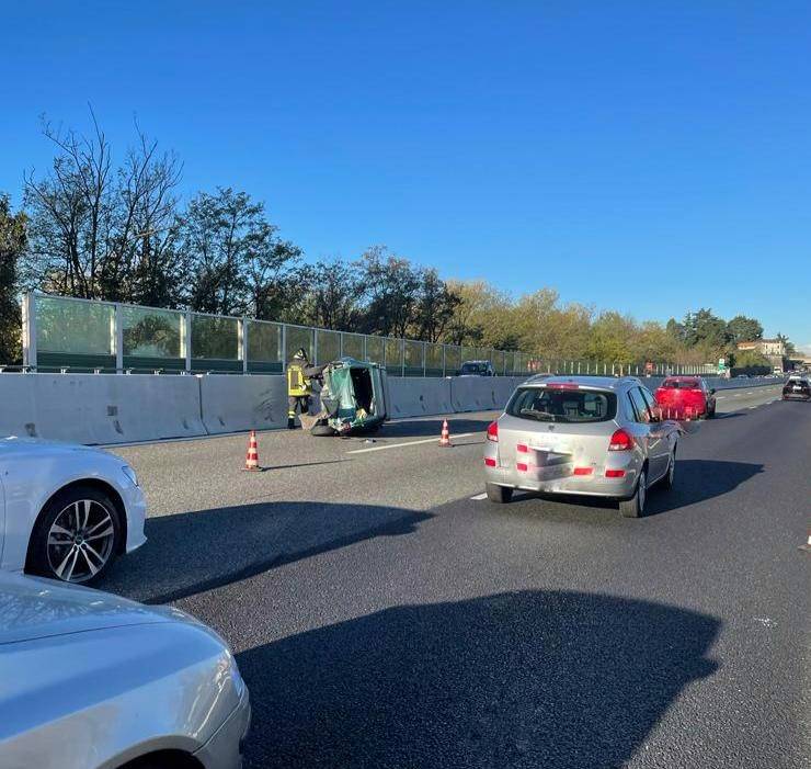 incidente sull'A8 