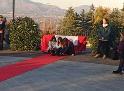 La panchina rossa al Belvedere di Azzate