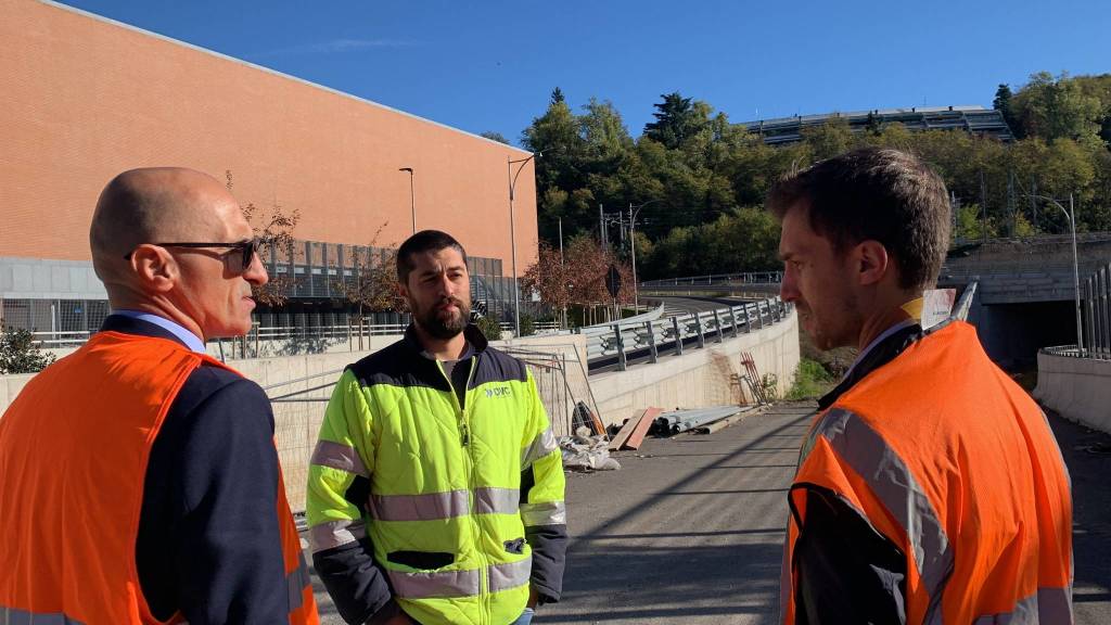 Nel catniere della terza rotonda esselunga, in via di ultimazione