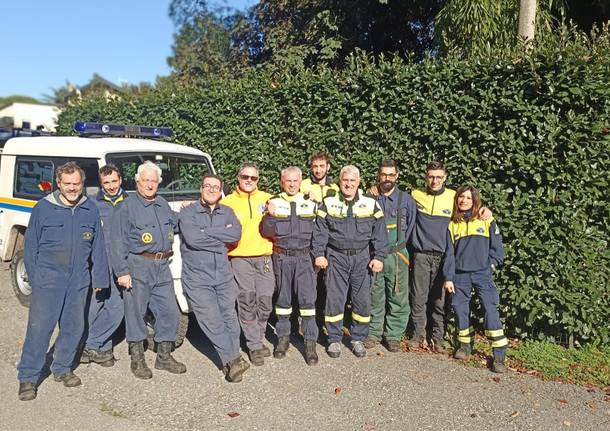 pulizia canale di scolo somma lombardo 