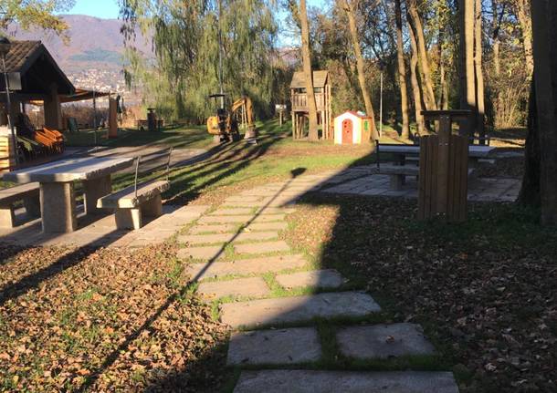 Terminati i lavori al Lago di Piazza a Cazzago Brabbia, ora tocca al lavatoio