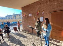 Taglio del nastro per il nuovo "muro delle bambole" contro la violenza sulle donne a Nerviano