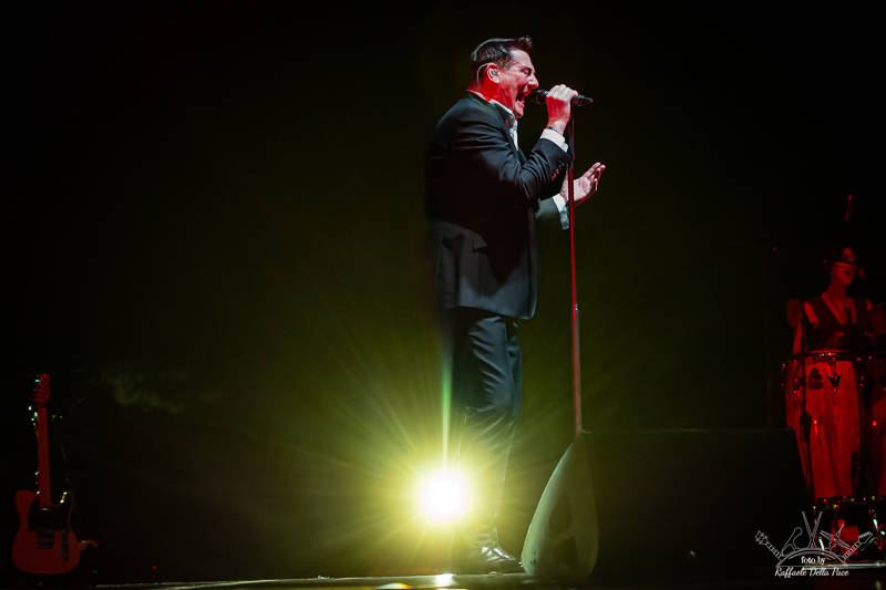 Tony Hadley in concerto al Teatro Arcimboldi di Milano 