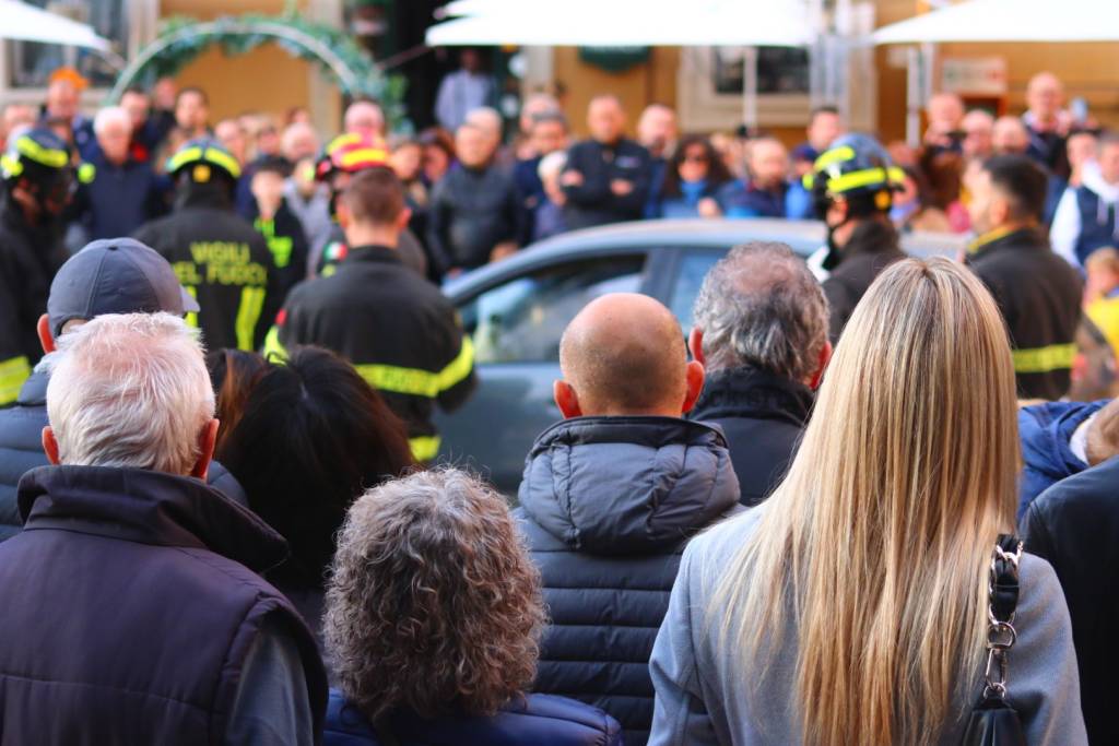 Vigili del Fuoco in piazza San Magno a Legnano