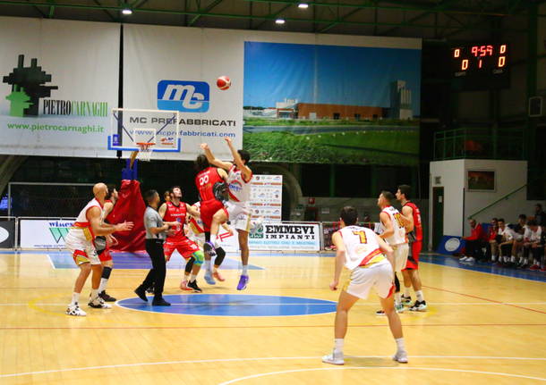 Basket: Legnano sfida Oleggio
