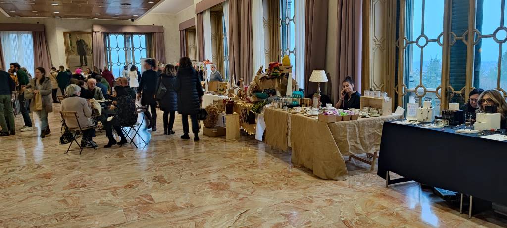 Creanza Christmas Market alle Ville Ponti mille idee per il Natale