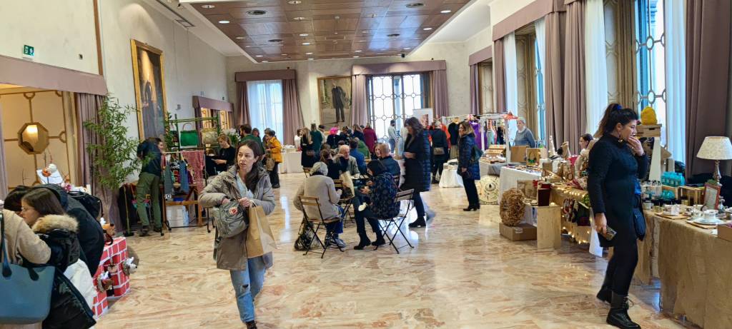 Creanza Christmas Market alle Ville Ponti mille idee per il Natale