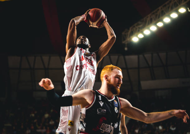 Openjobmetis Varese - Virtus Bologna 100-108