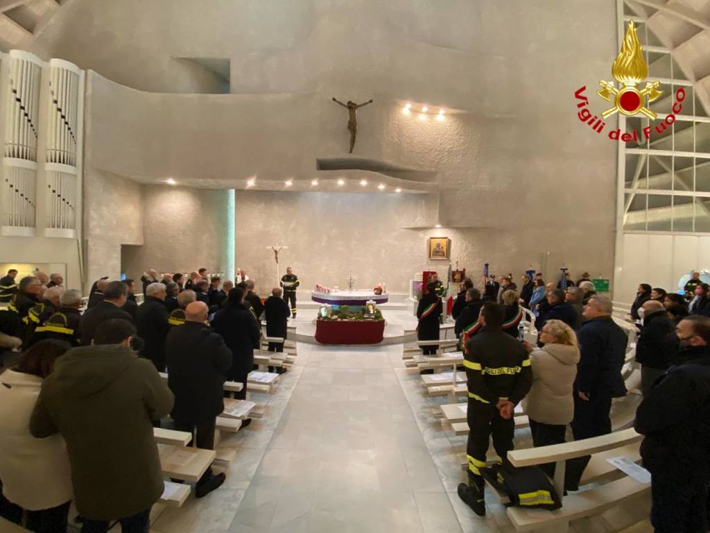 I Vigili del Fuoco di Varese celebrano Santa Barbara