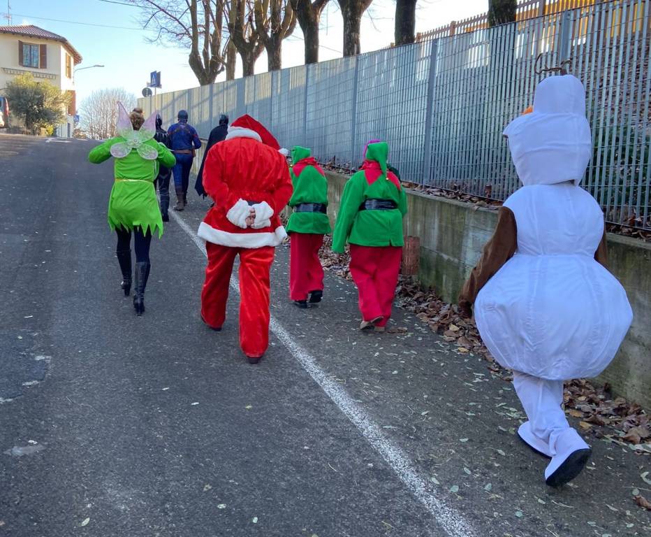 I Cuorieroi e Babbo Natale alla scuola Rajchman di Malnate