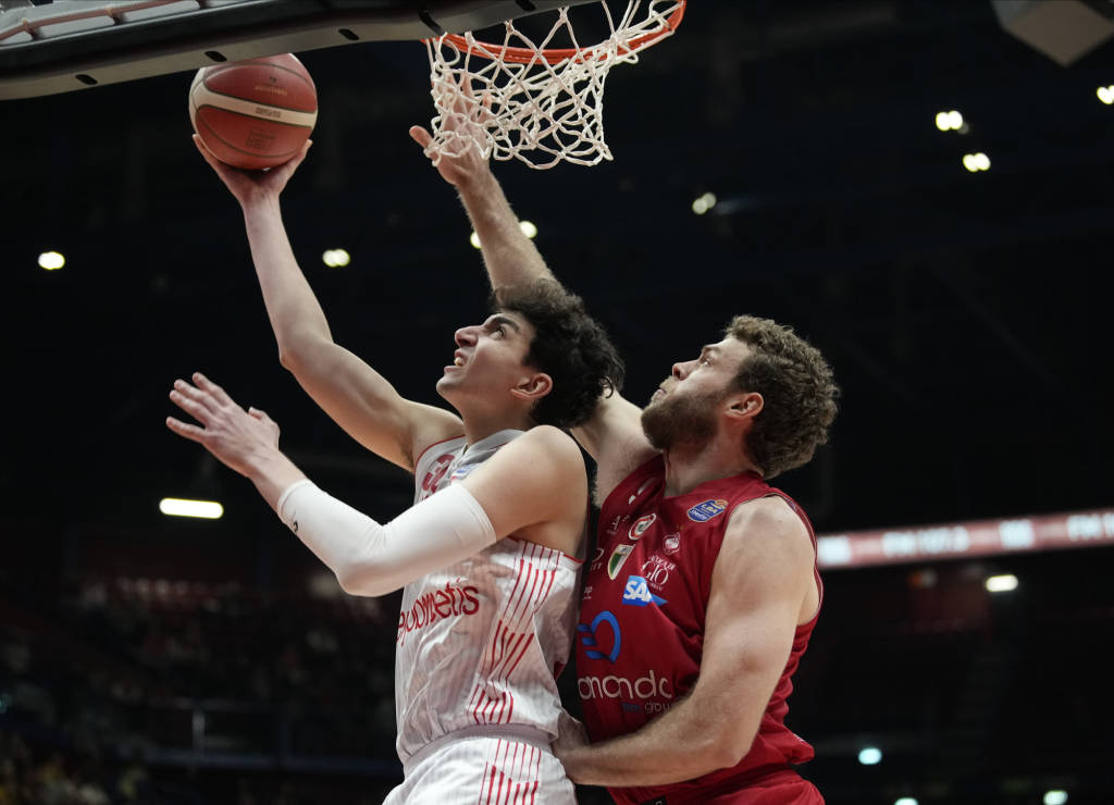 EA7 Emporio Armani Milano – Openjobmetis Varese 96-84