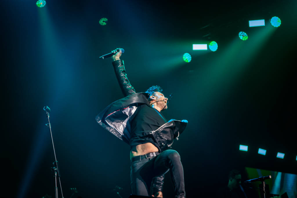 Fabrizio Moro in concerto al Forum di Assago di Milano 