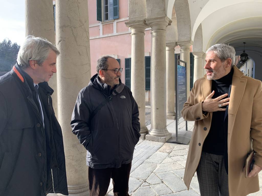 Il console francese a Milano  cisita Varese in occasione della consegna degli Esabac