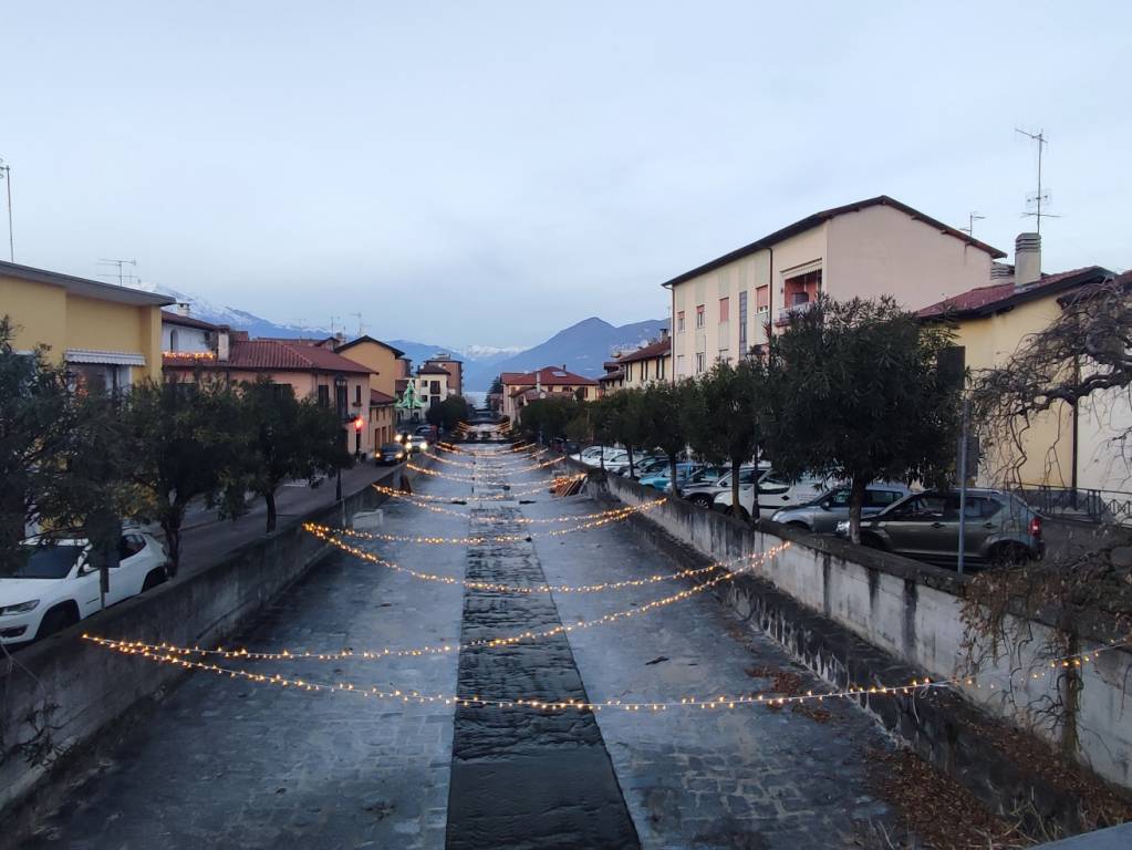 Le luci del tramonto a Germignaga 
