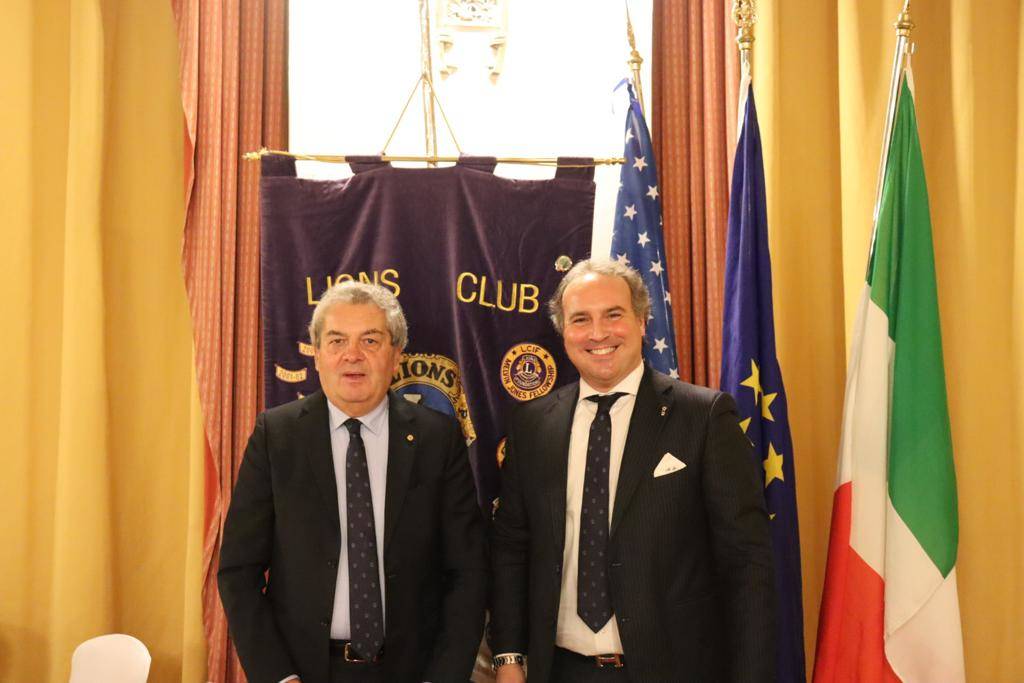 Lions Legnano Host Natale