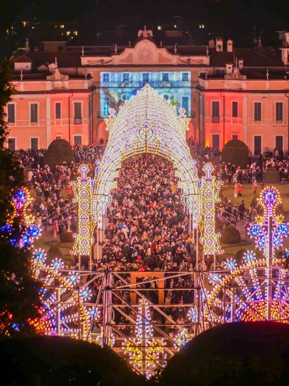 Luci giardini estenso varese