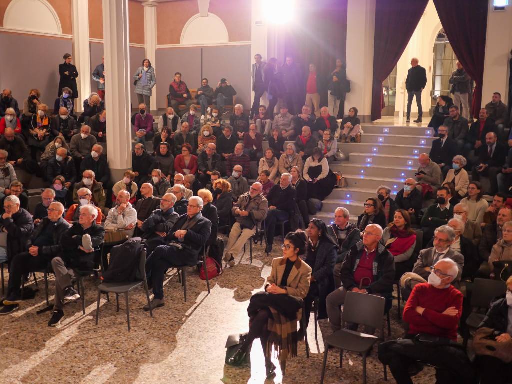 Pierfrancesco Majorino a varese