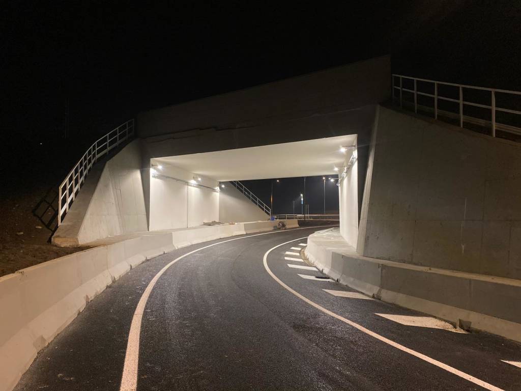 Rotonda e svincolo autostradale, sopralluogo all'alba di sindaco e assessore