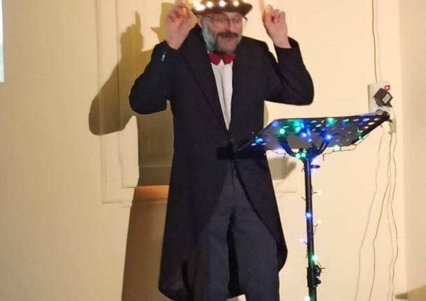 Spettacolo natalizio Lucino del teatro periferico di Cassano valcuvia