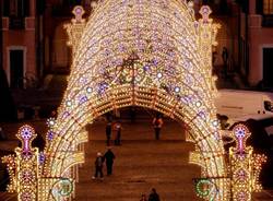 Ultime prove per le luci di Natale ai Giardini Estensi