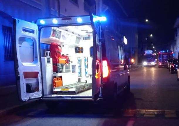 Vigili del fuoco e soccorritori nell'Oltrestazione a Legnano