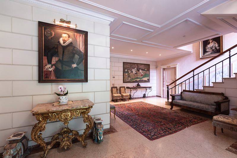 villa paradeisos varese