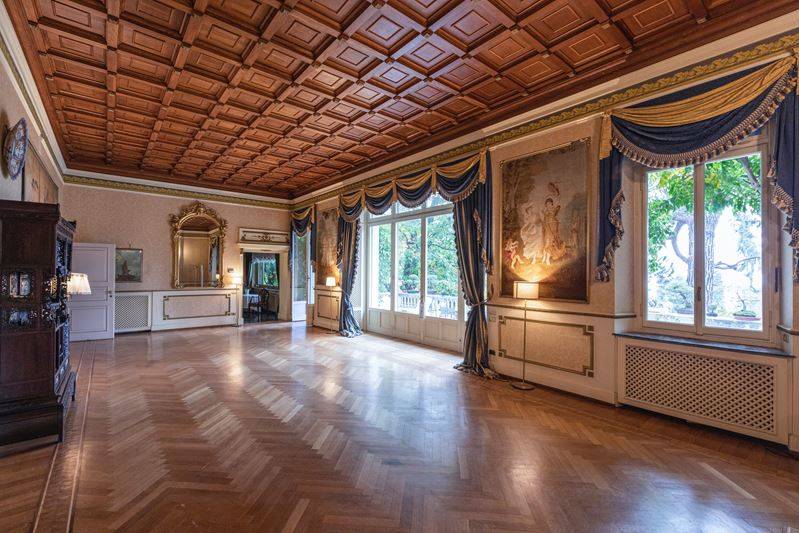 villa paradeisos varese