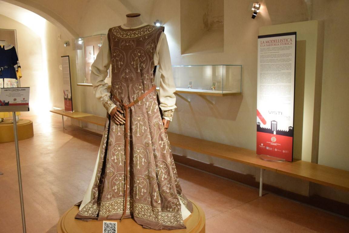 Al Castello inaugurata la mostra dedicata alla sfilata del Palio di Legnano