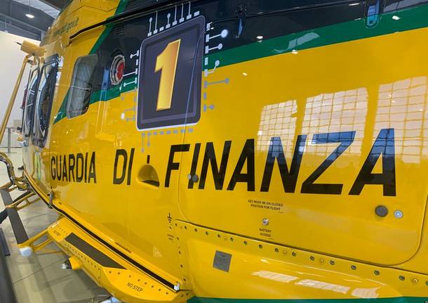 Alla sede Leonardo di Vergiate la consegna del primo Aw 169 Foc alla Guardia di Finanza