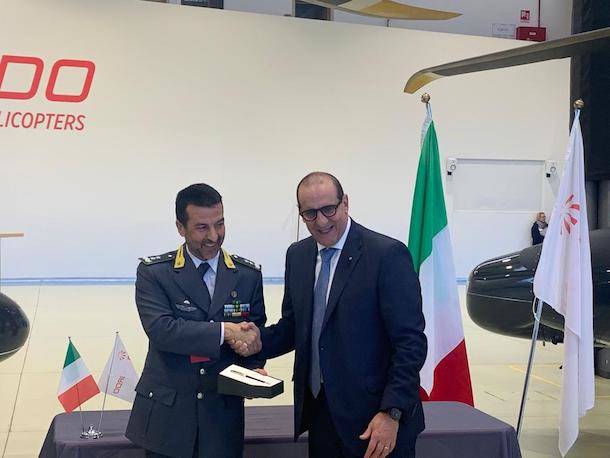 Alla sede Leonardo di Vergiate la consegna del primo Aw 169 Foc alla Guardia di Finanza