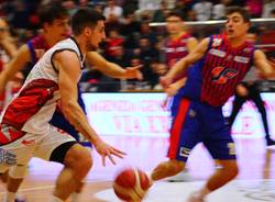Basket - Legnano sfida Casale