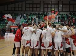 Basket - Legnano sfida Casale