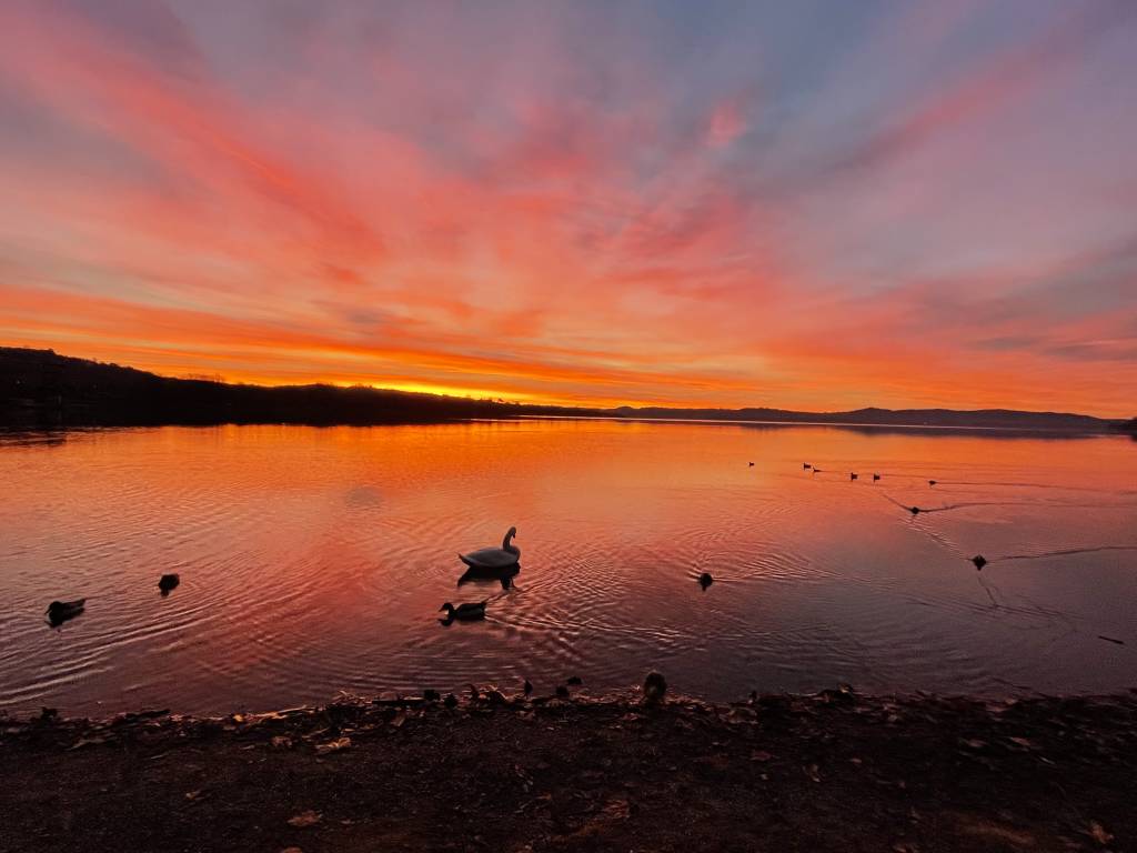 Il risveglio del lago