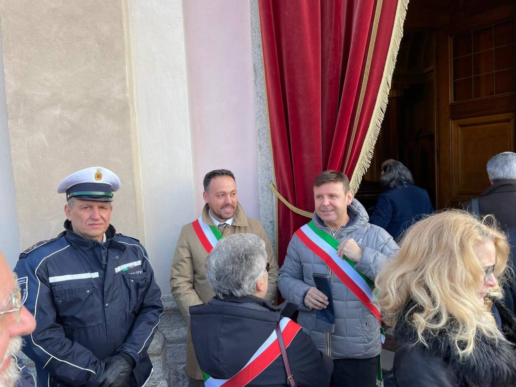 Il paese saluta il nuovo campanile