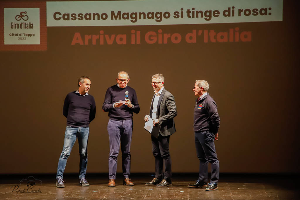 Cassano Magnago, la presentazione della tappa del Giro d\'Italia