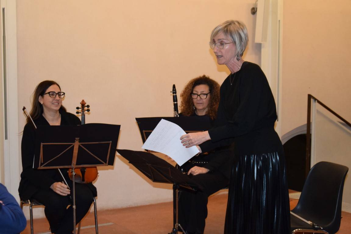 Conferenza e musica per la mostra “75 anni nell’evoluzione dell’arte” 