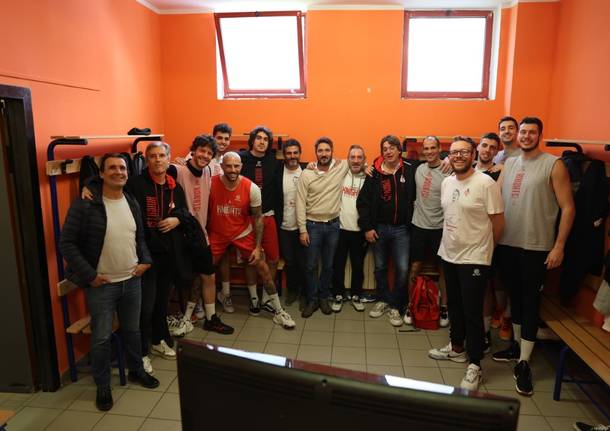 Legnano Basket, Pozzecco al team building