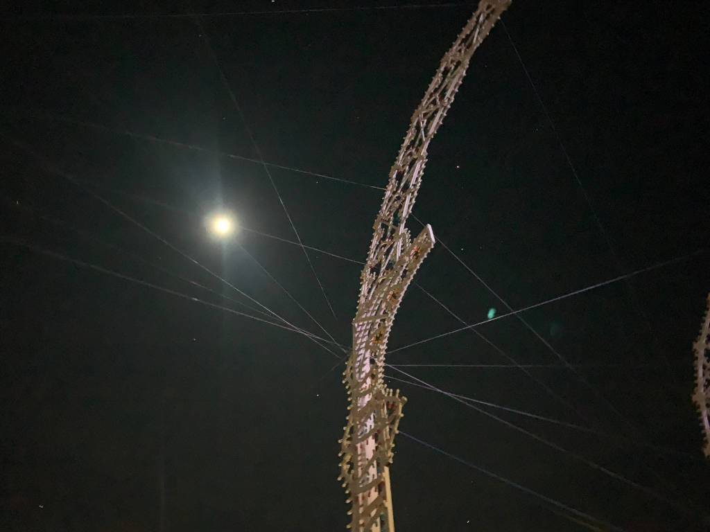 Lucine spente ai Giardini Estensi