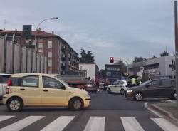 traffico in tilt su viale cadorna