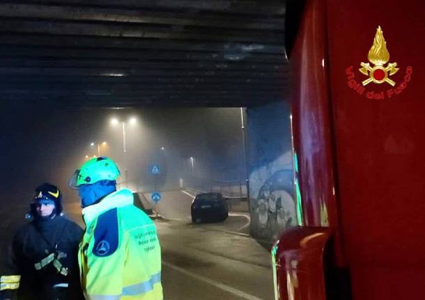 vigili del fuoco ponte buguggiate